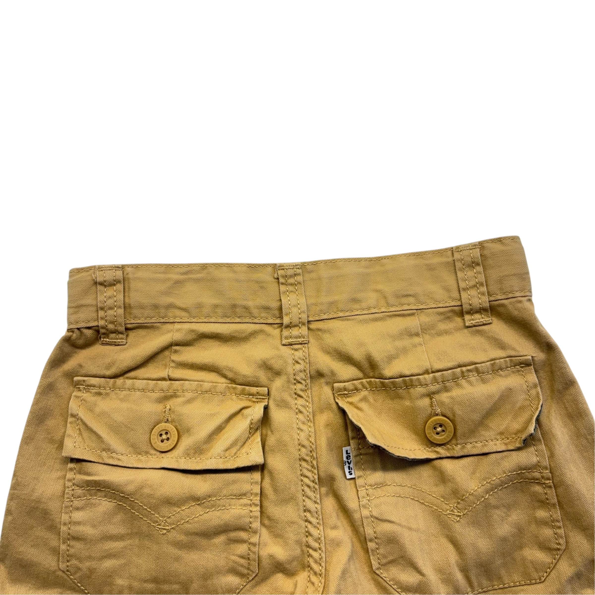 Levis Beige Chino Shorts (7)