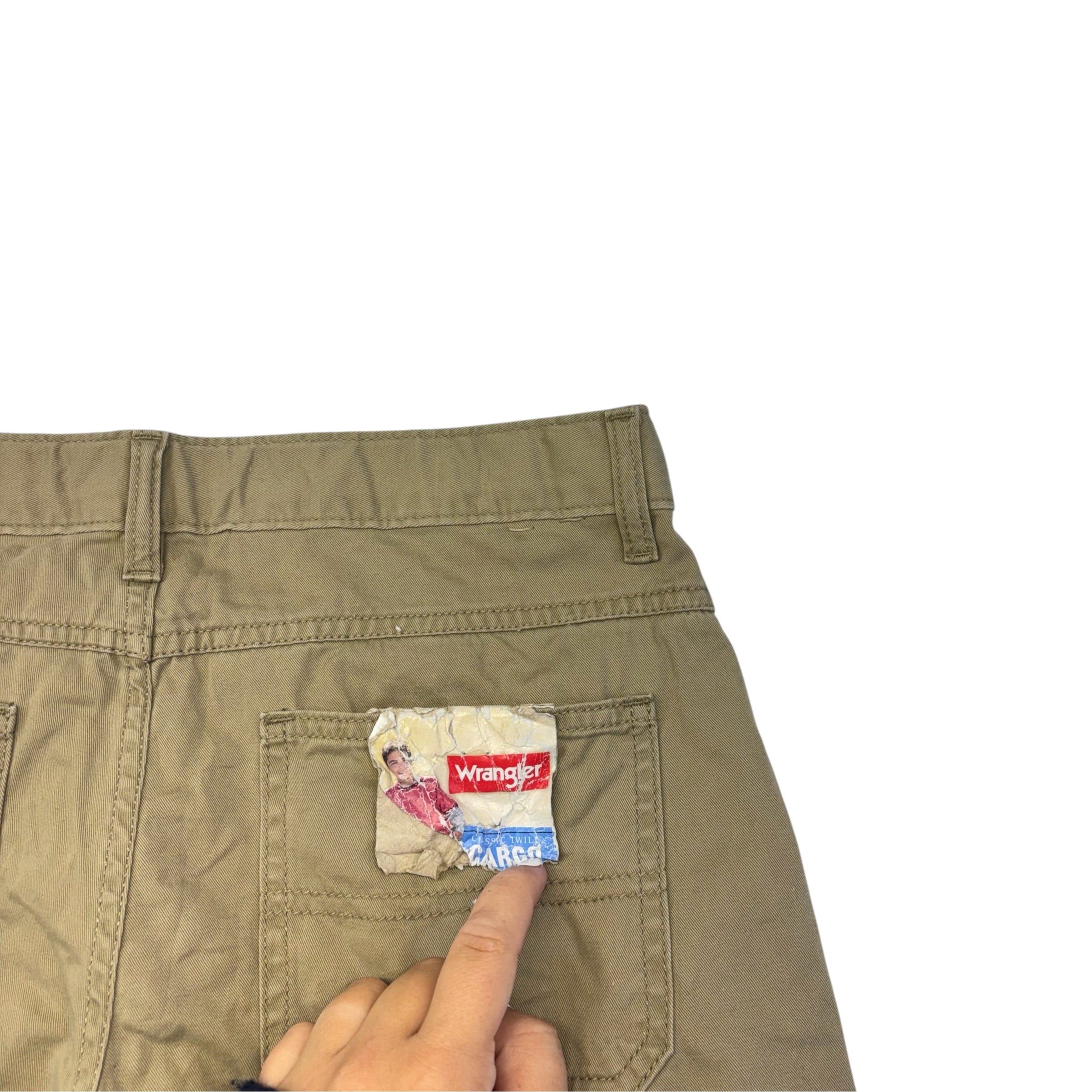 Wrangler Beige Cargo Jeans (10)