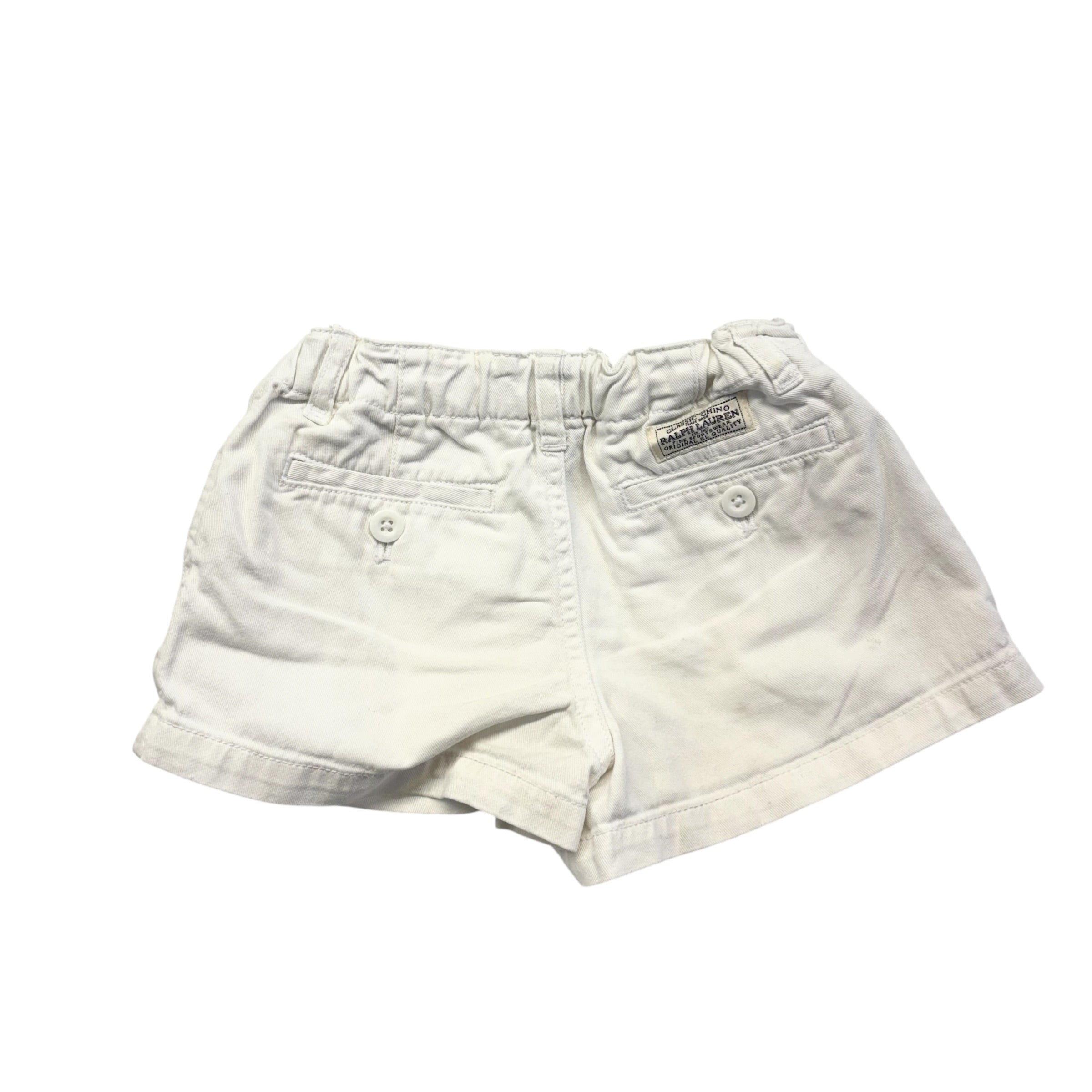 Levis White Shorts (6)