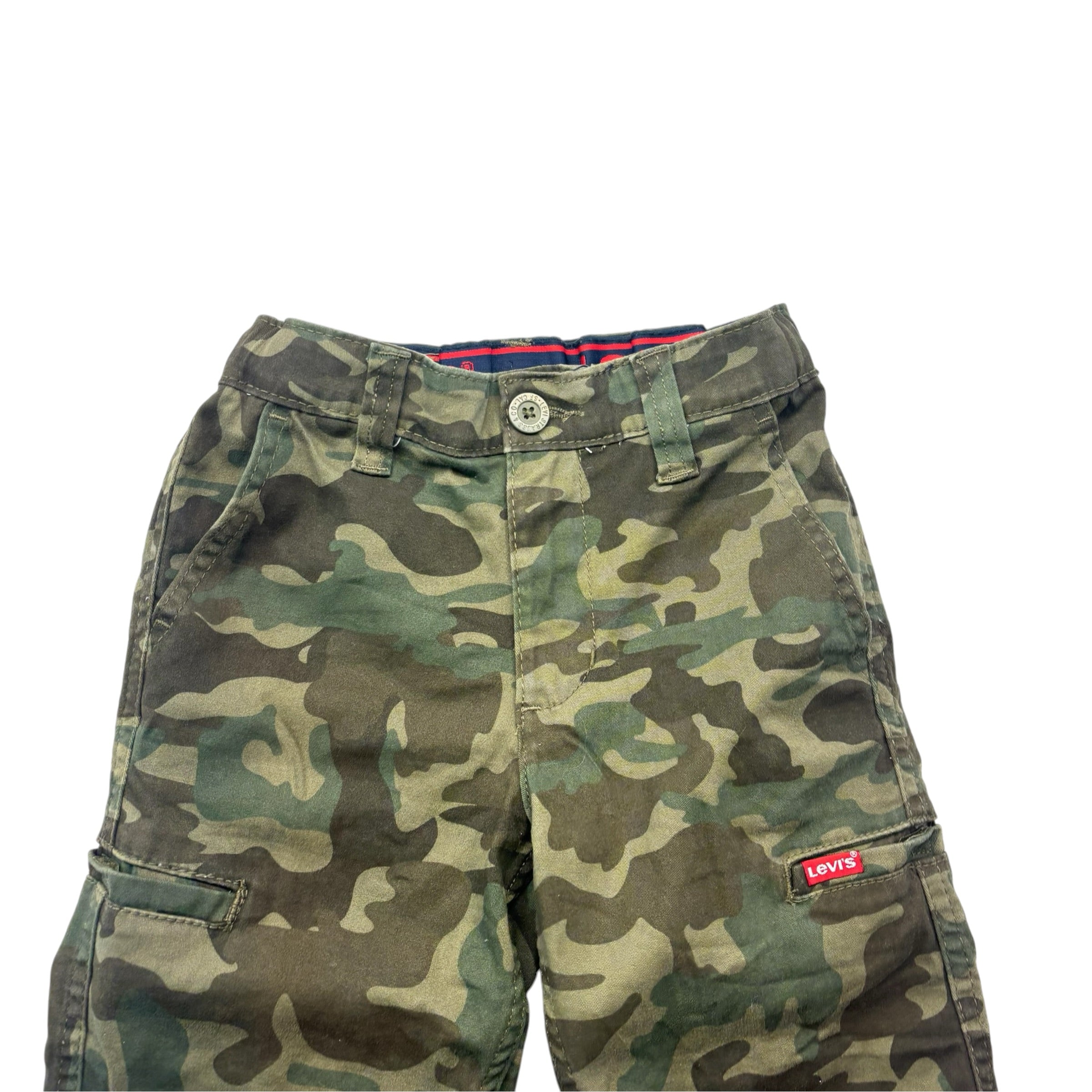 Levis Camo Shorts (8)