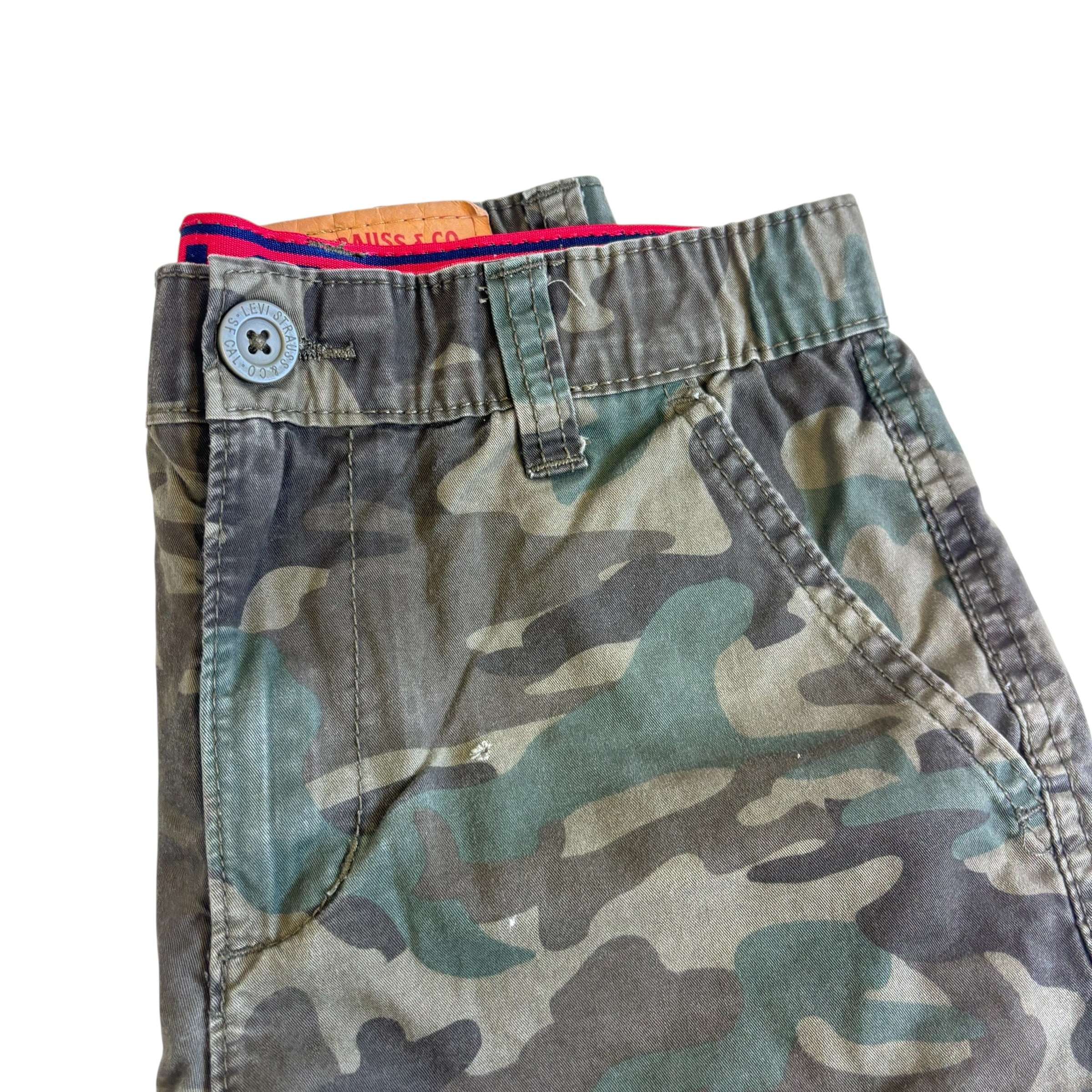 Levis Camo Shorts (10)