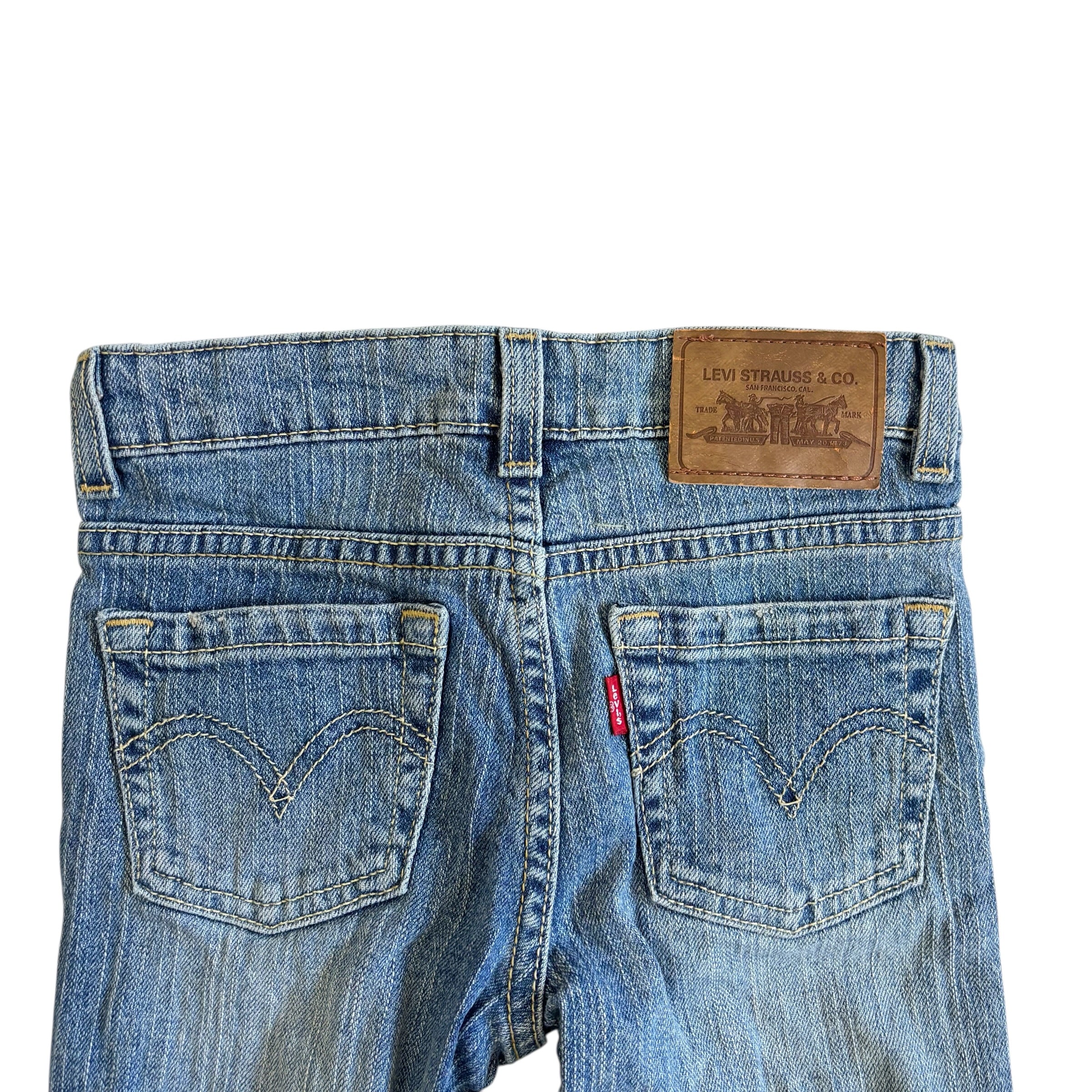 Levis Flares (6)