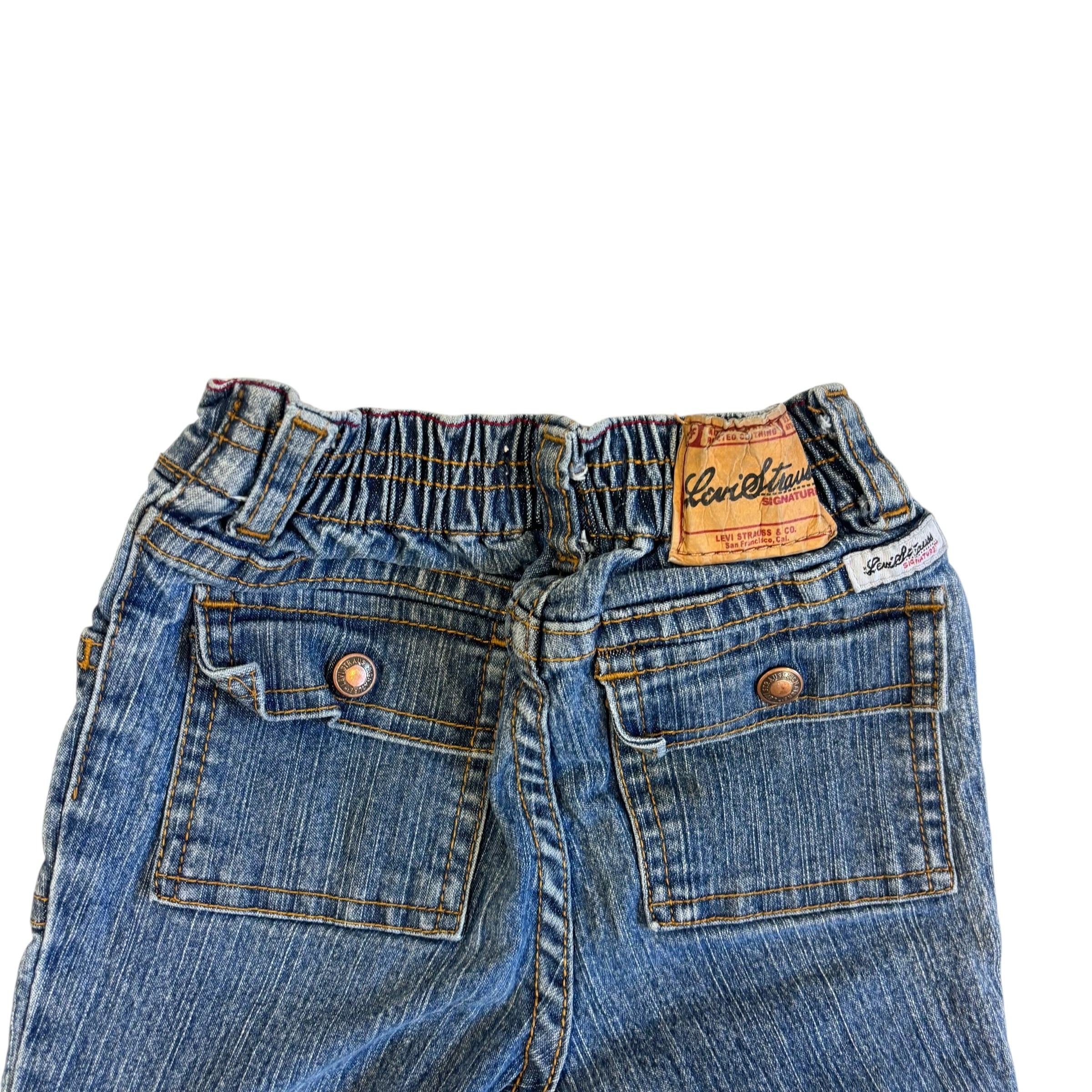 Vintage Levis (24m)